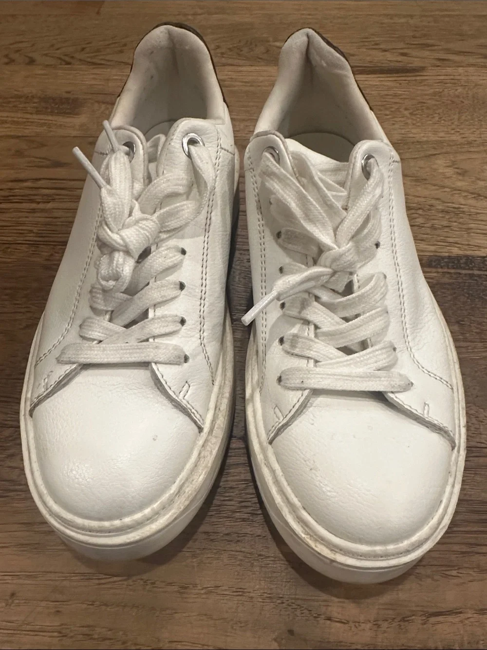 Steve Madden White Leather Sneakers with Black Heel Detail